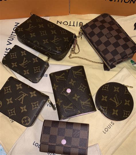 small leather goods louis vuitton.